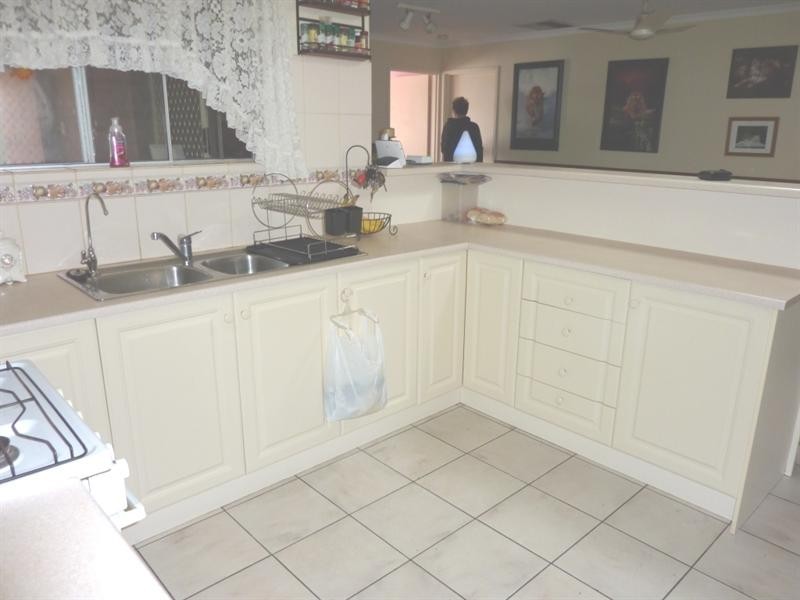 17 Chelmsford Grove, Andrews Farm SA 5114