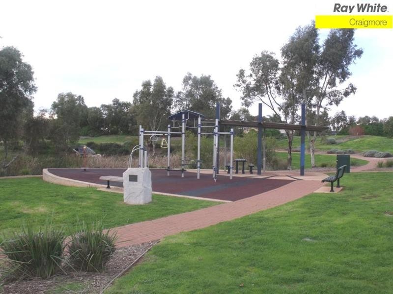 4 Oriana Court, Smithfield SA 5114