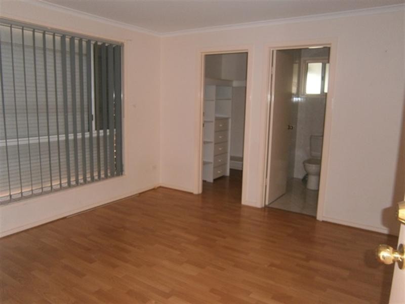 34 Niven Drive, Paralowie SA 5108