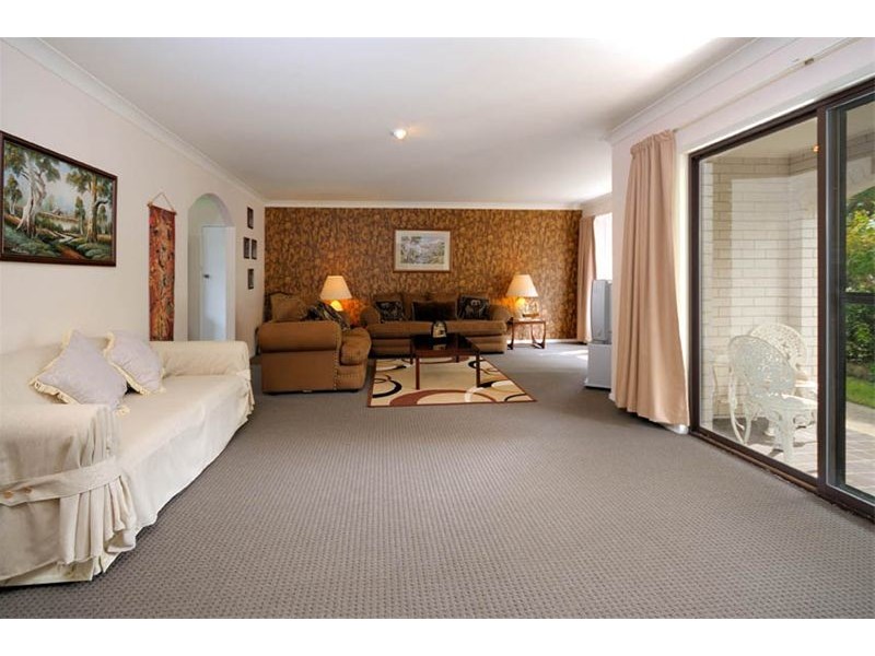 8 Ellery Place, Dolans Bay NSW 2229