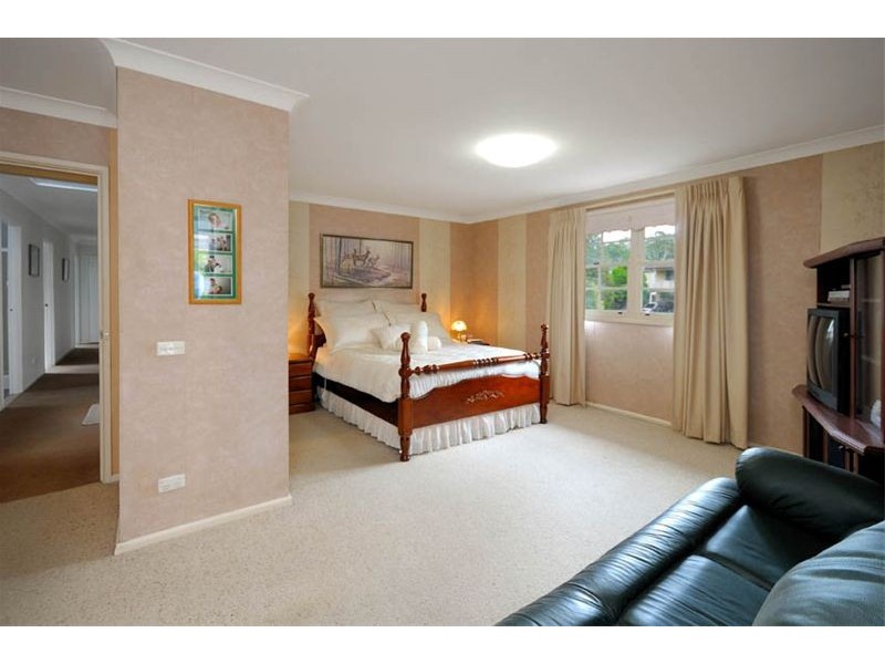 8 Ellery Place, Dolans Bay NSW 2229