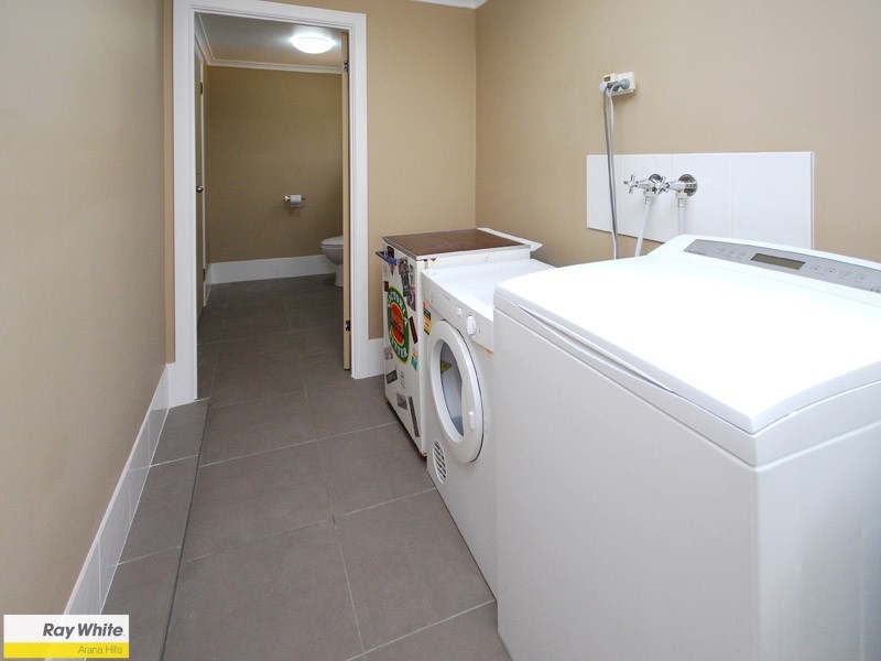 30 Glenlee Street, Arana Hills QLD 4054