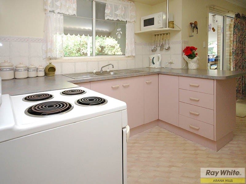 12 Blackwood Drive, Arana Hills QLD 4054