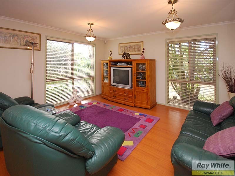 5 Doublebar Court, Arana Hills QLD 4054