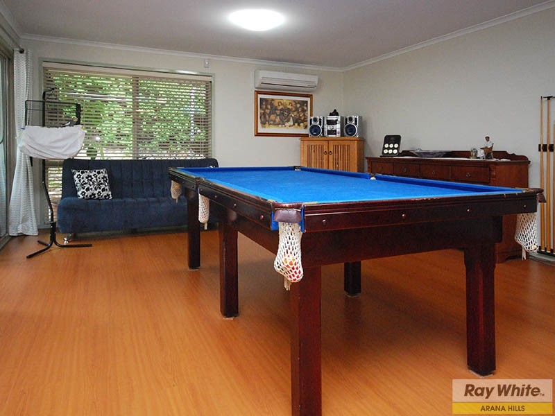 5 Doublebar Court, Arana Hills QLD 4054