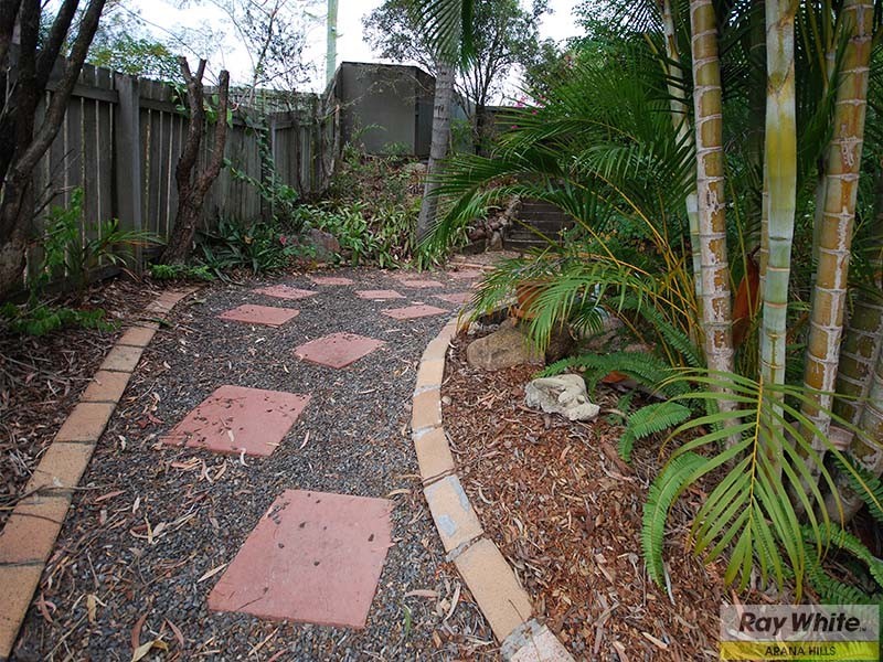 5 Doublebar Court, Arana Hills QLD 4054