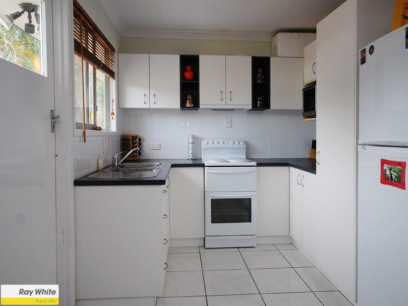 8 Joalah Crescent, Ferny Hills QLD 4055