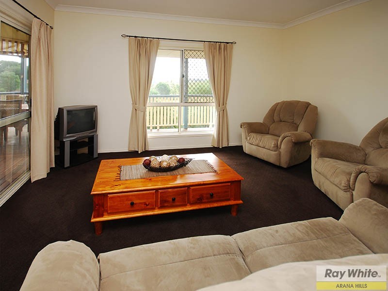 25 Willem Drive, Draper QLD 4520