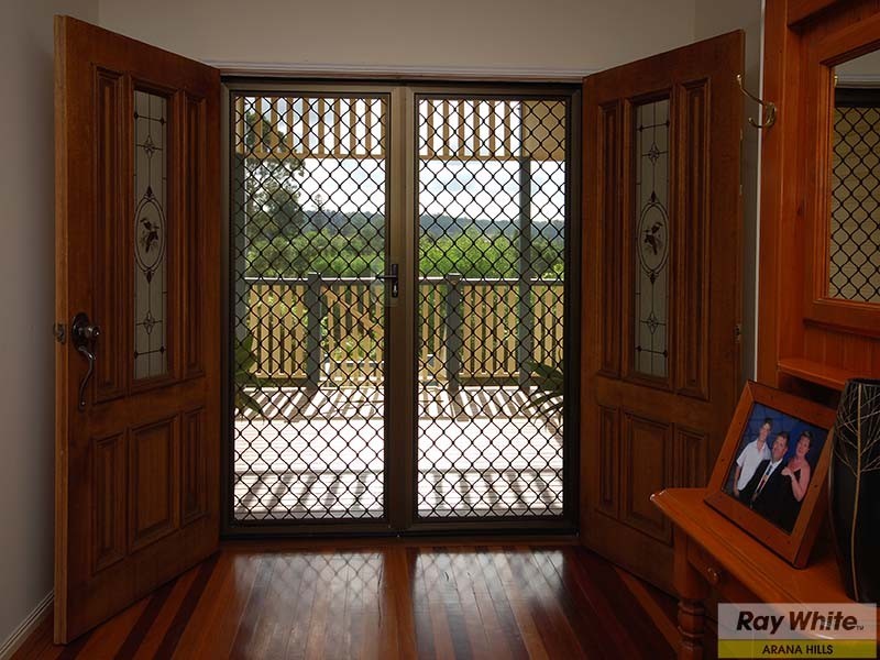 25 Willem Drive, Draper QLD 4520