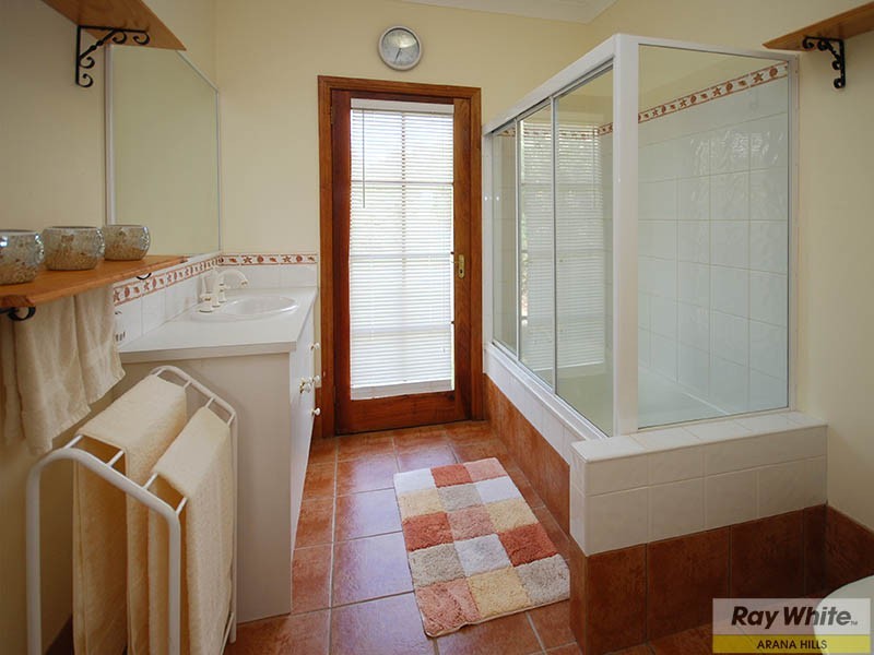 25 Willem Drive, Draper QLD 4520