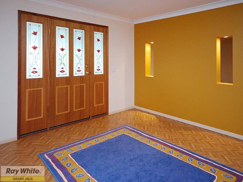 10 Silverwood Court, Ferny Hills QLD 4055