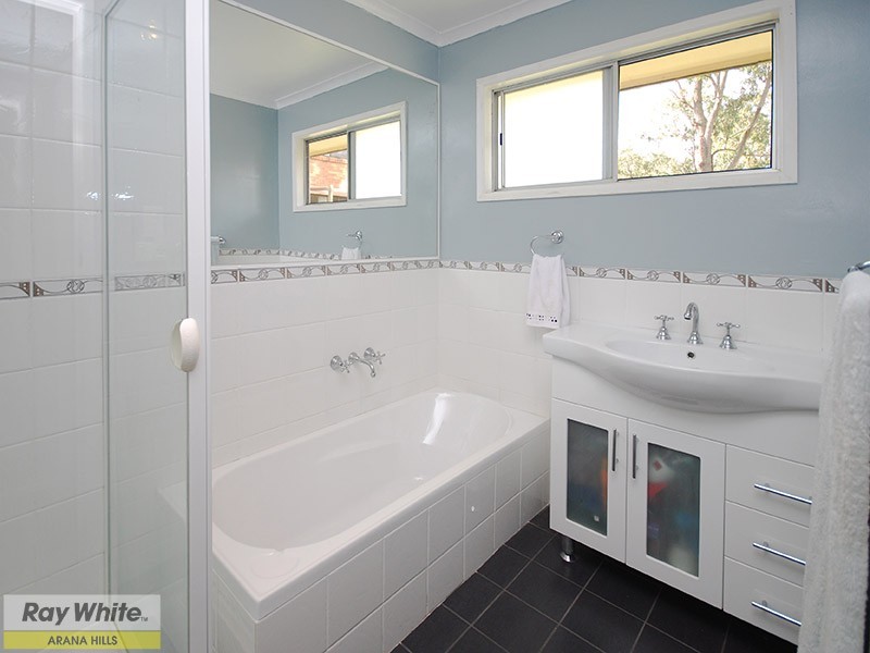 50 Hutton Road, Arana Hills QLD 4054