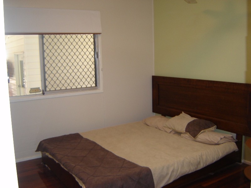 Ferny Grove QLD 4055