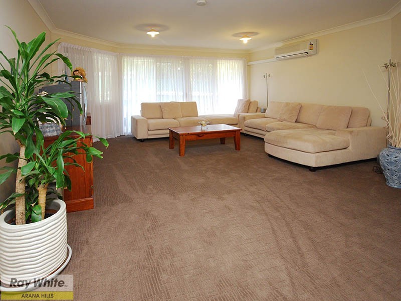 20 Reginald Avenue, Arana Hills QLD 4054