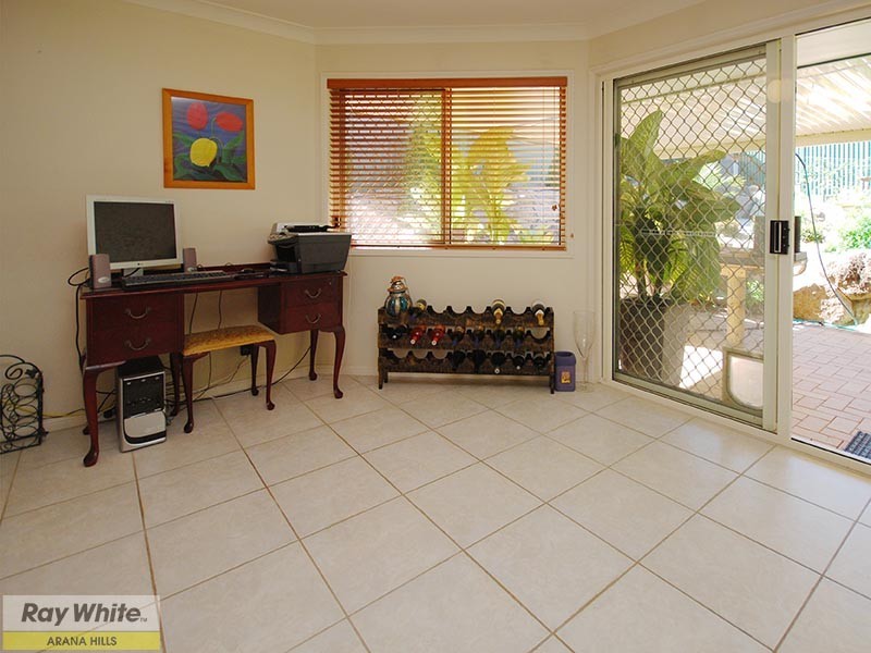 20 Reginald Avenue, Arana Hills QLD 4054