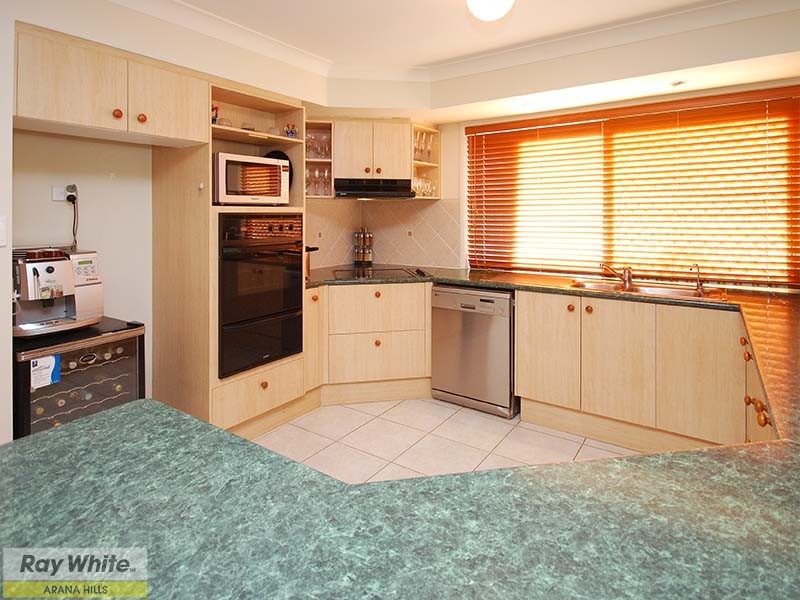 20 Reginald Avenue, Arana Hills QLD 4054