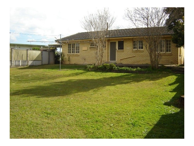 13 Penambul Crescent, Ferny Hills QLD 4055