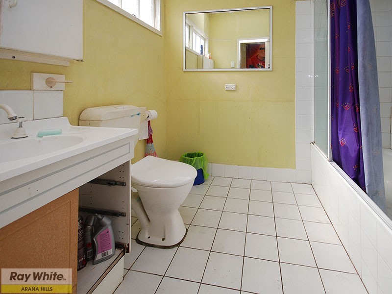 26 Mashobra Street, Mitchelton QLD 4053