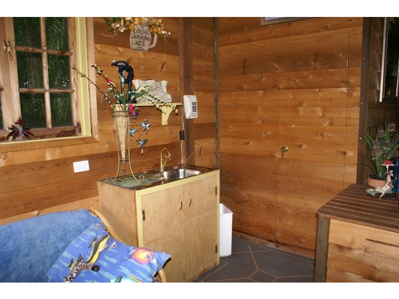 4 Woodbeck Court, Ferny Hills QLD 4055