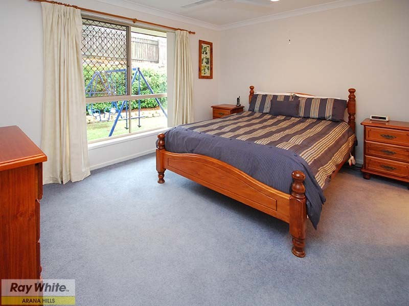 4 Vauton Court, Arana Hills QLD 4054