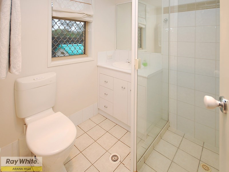 4 Vauton Court, Arana Hills QLD 4054