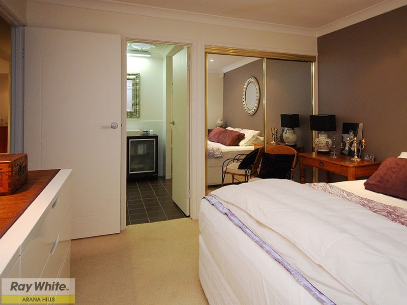 65 Yingally Drive, Arana Hills QLD 4054