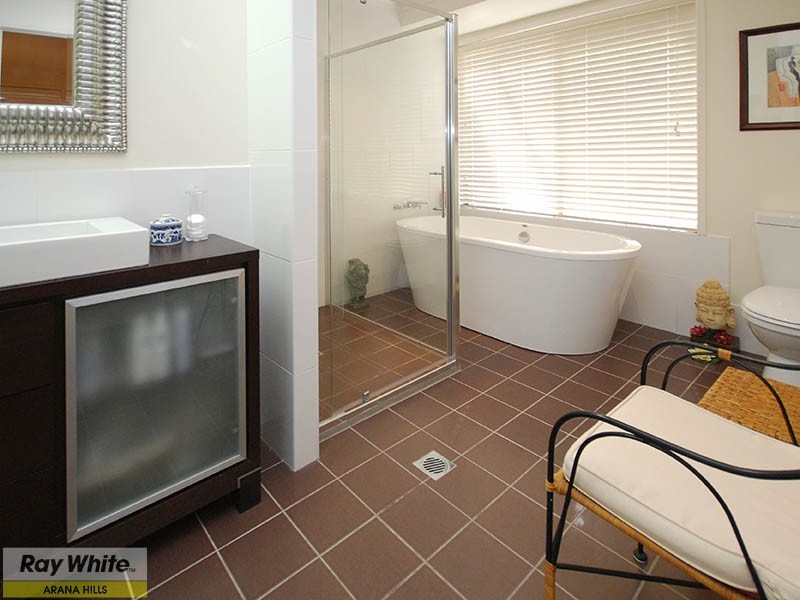 65 Yingally Drive, Arana Hills QLD 4054