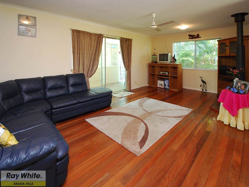 16 Bolong Crescent, Ferny Hills QLD 4055