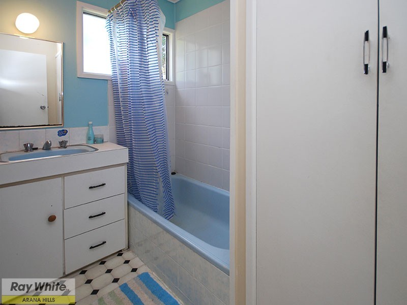 16 Bolong Crescent, Ferny Hills QLD 4055