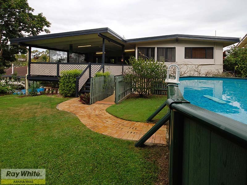 11 Tarnook Drive, Ferny Hills QLD 4055