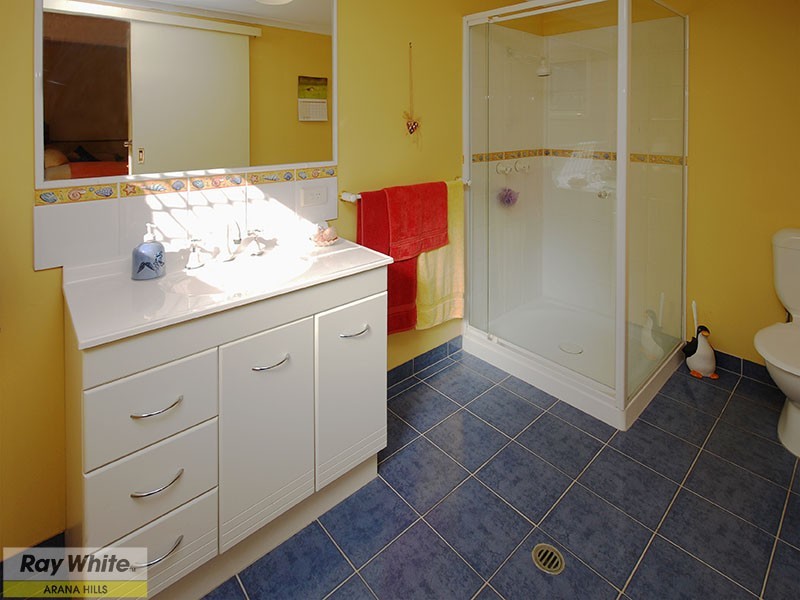 11 Tarnook Drive, Ferny Hills QLD 4055