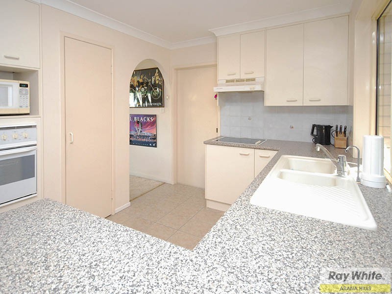 50 Hillenvale Avenue, Arana Hills QLD 4054