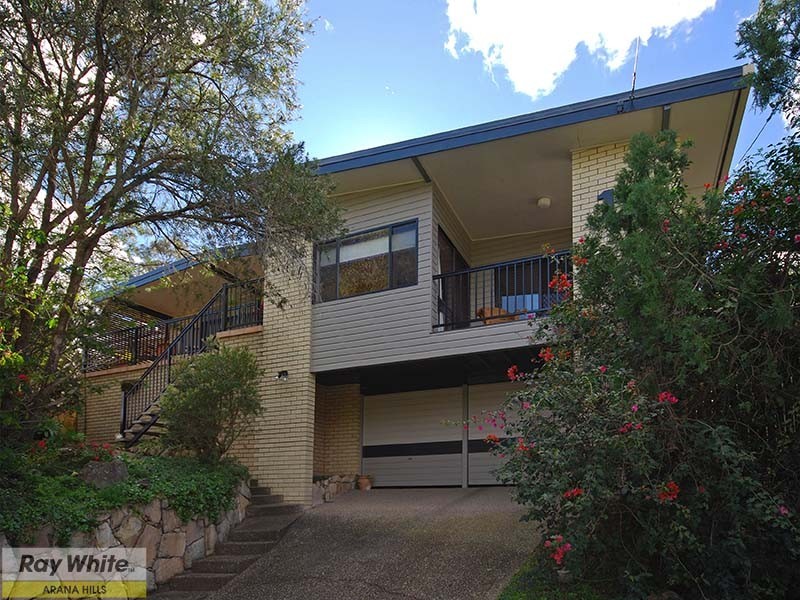 11 Tarnook Drive, Ferny Hills QLD 4055