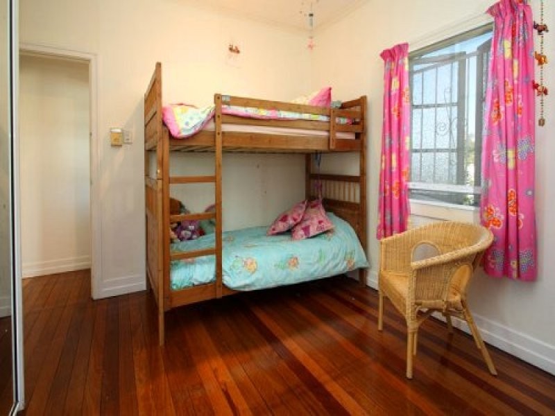 22 Stationview Street, Mitchelton QLD 4053