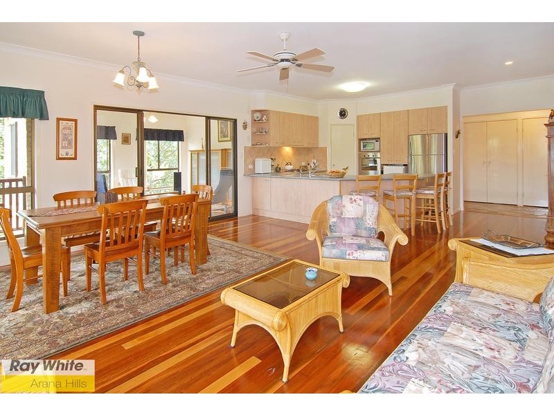 5 Bunya Lake Court, Bunya QLD 4055