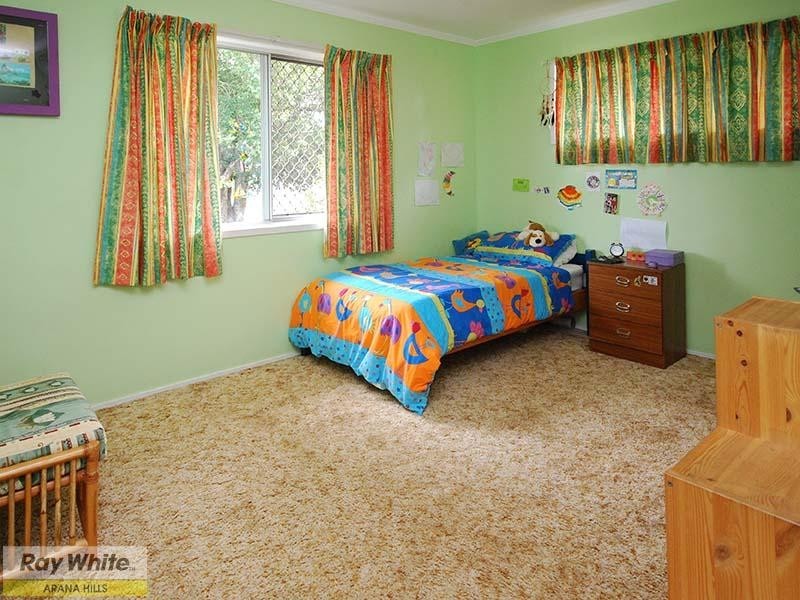 13 Bolong Crescent, Ferny Hills QLD 4055