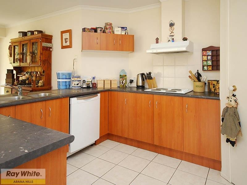 Arana Hills QLD 4054