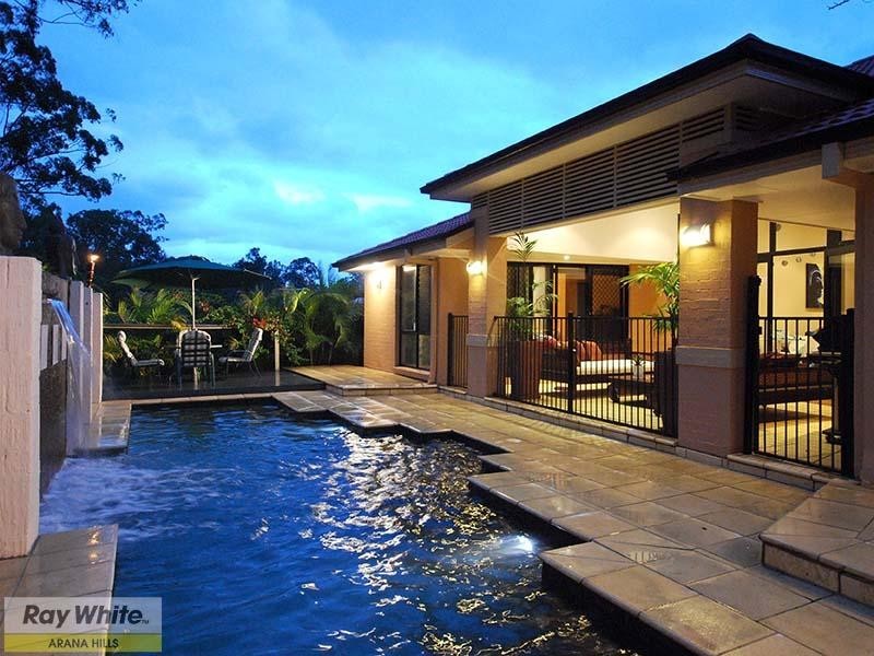 34 Quandong Crescent, Arana Hills QLD 4054