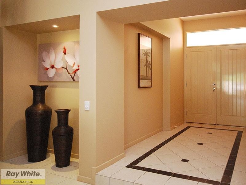 34 Quandong Crescent, Arana Hills QLD 4054