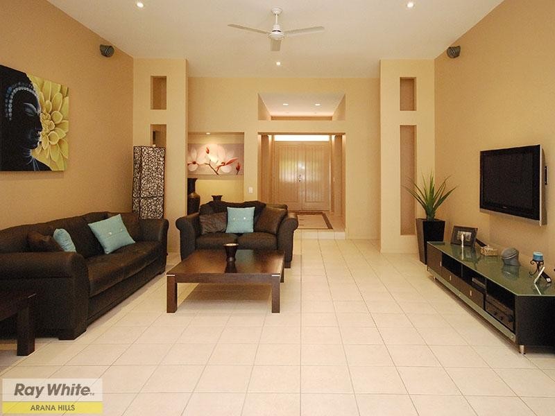 34 Quandong Crescent, Arana Hills QLD 4054