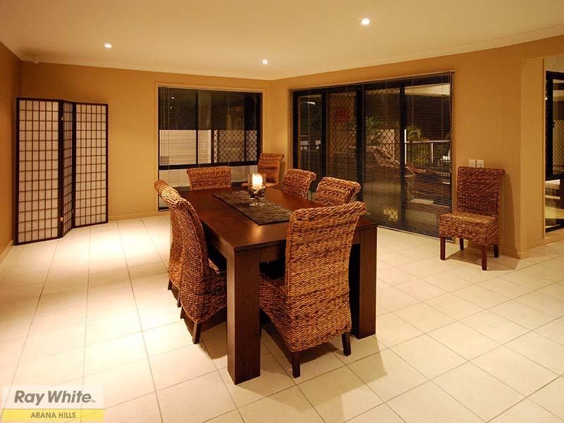 34 Quandong Crescent, Arana Hills QLD 4054