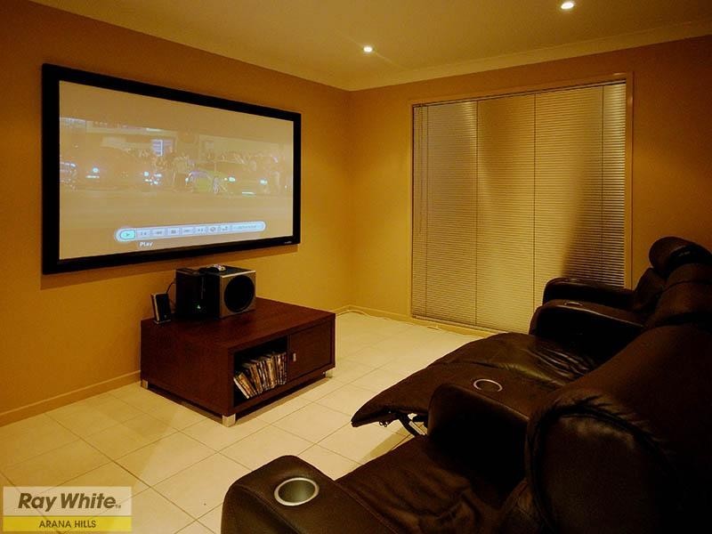 34 Quandong Crescent, Arana Hills QLD 4054