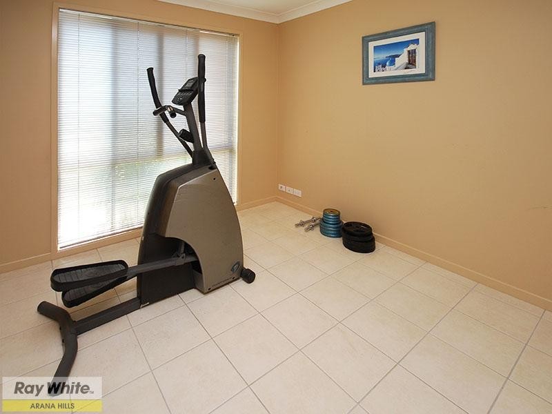 34 Quandong Crescent, Arana Hills QLD 4054