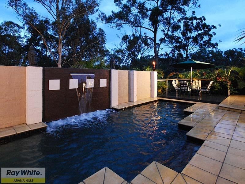 34 Quandong Crescent, Arana Hills QLD 4054