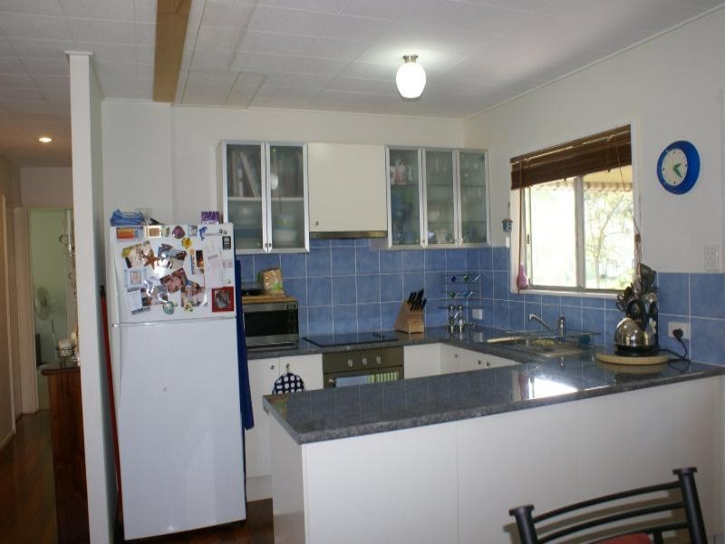 26 Ferny Way, Ferny Hills QLD 4055