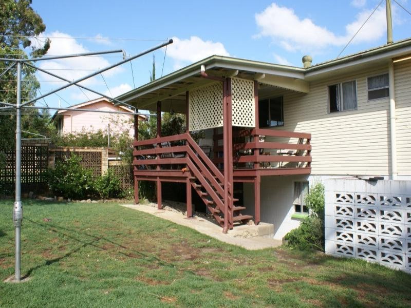 26 Ferny Way, Ferny Hills QLD 4055