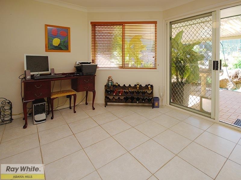 20 Reginald Avenue, Arana Hills QLD 4054