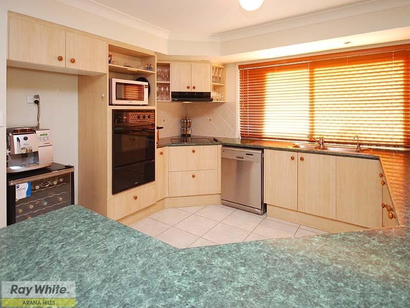 20 Reginald Avenue, Arana Hills QLD 4054