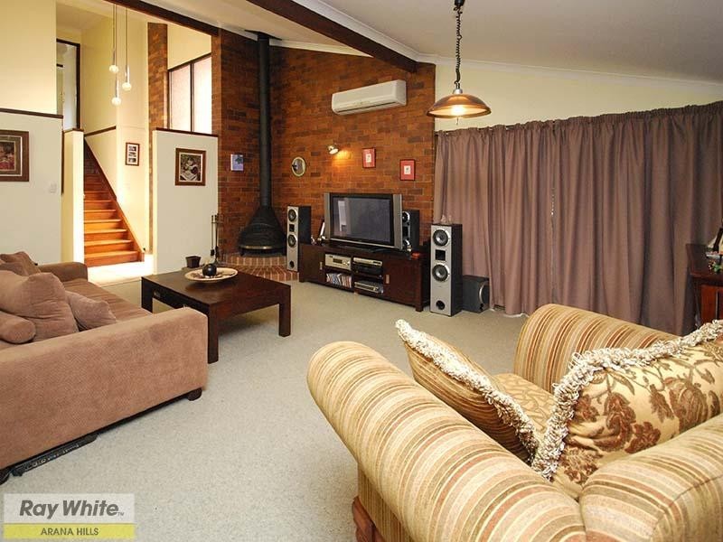 15 Kinbrace Street, Ferny Grove QLD 4055