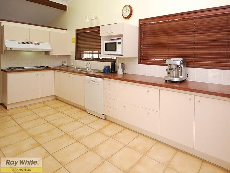 15 Kinbrace Street, Ferny Grove QLD 4055